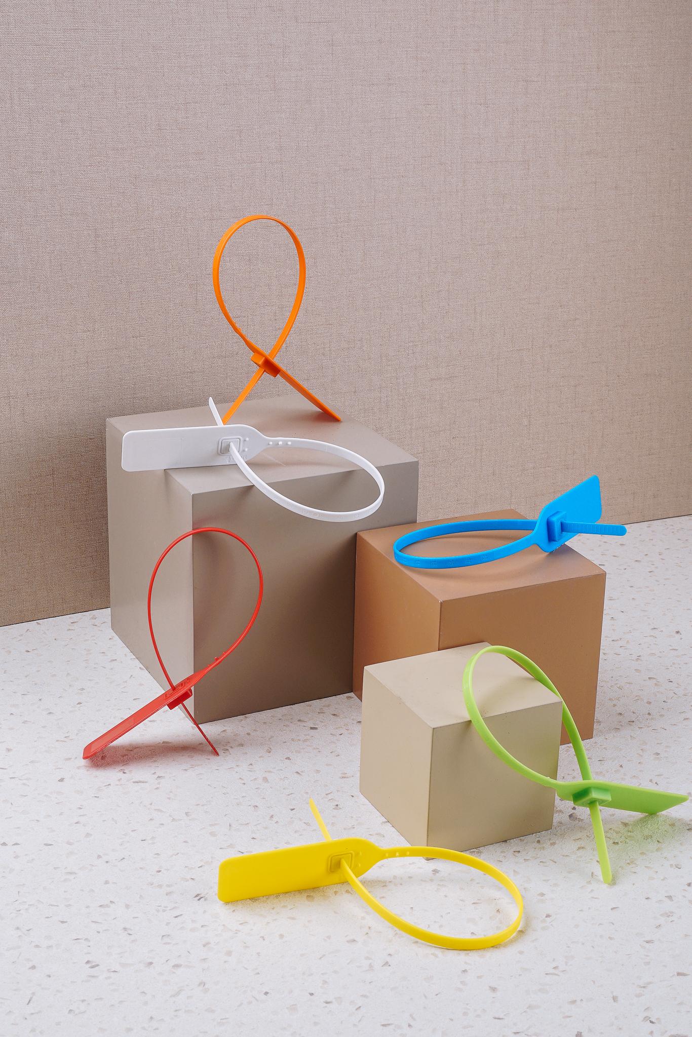 PULL TIGHT SEALS 300